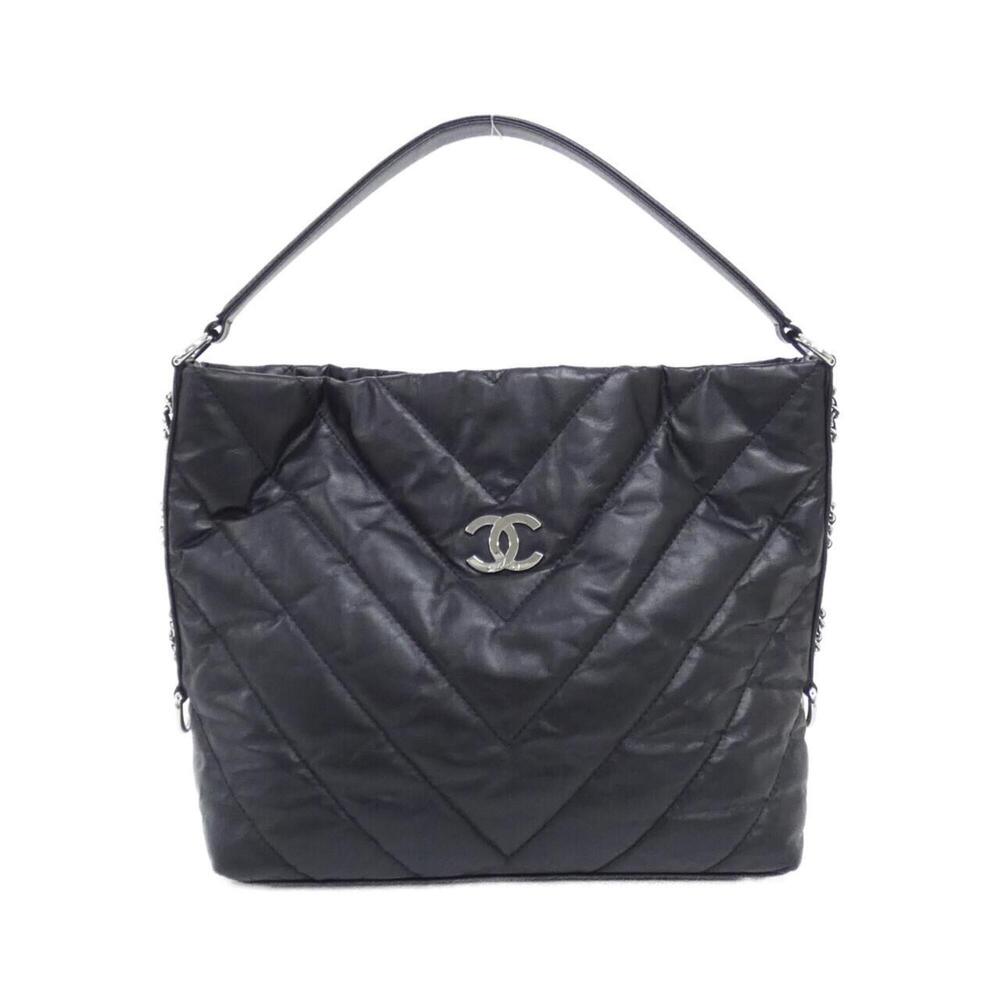 Chanel 57225 Shoulder Bag